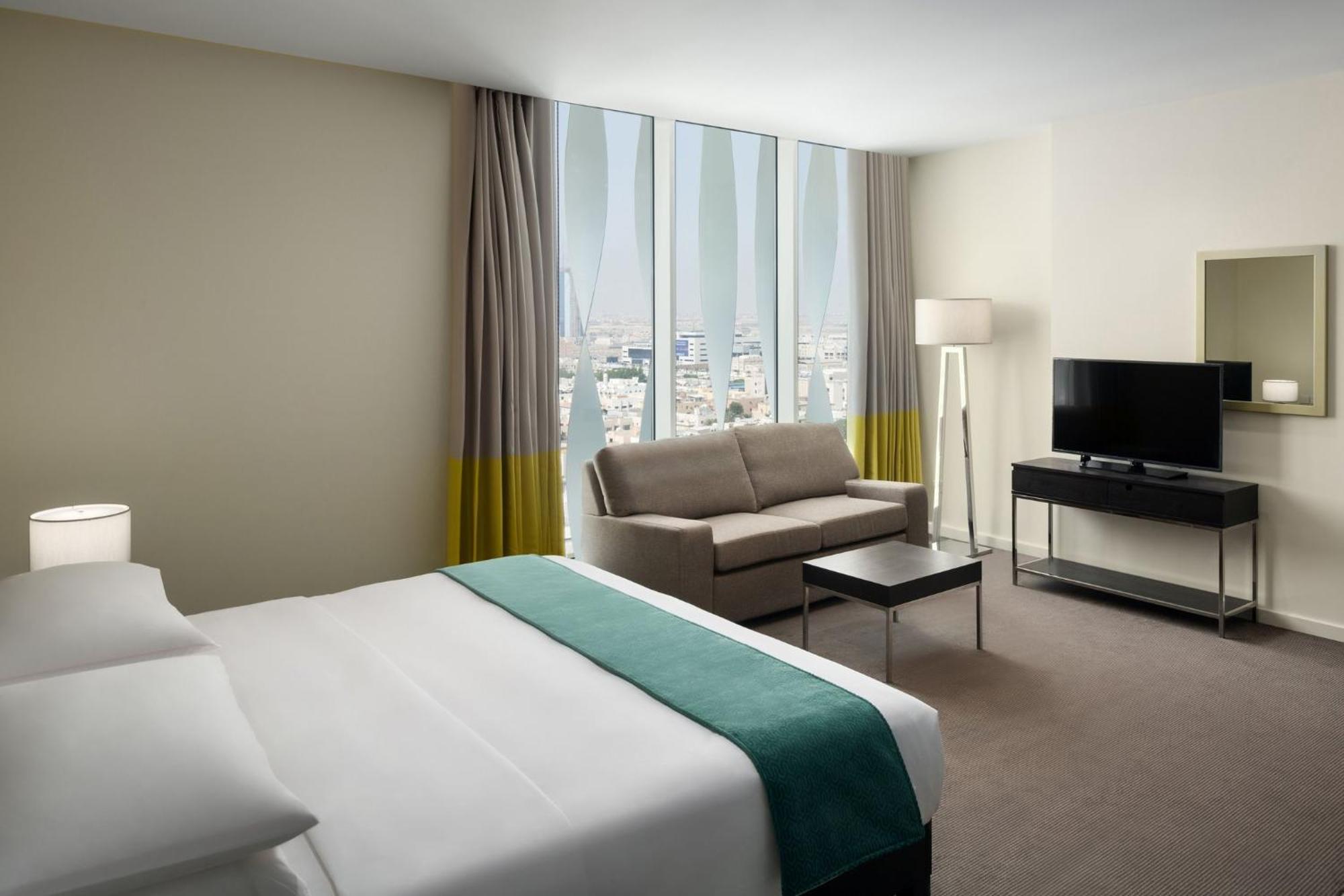 Staybridge Suites Al Khobar By Ihg Exteriör bild